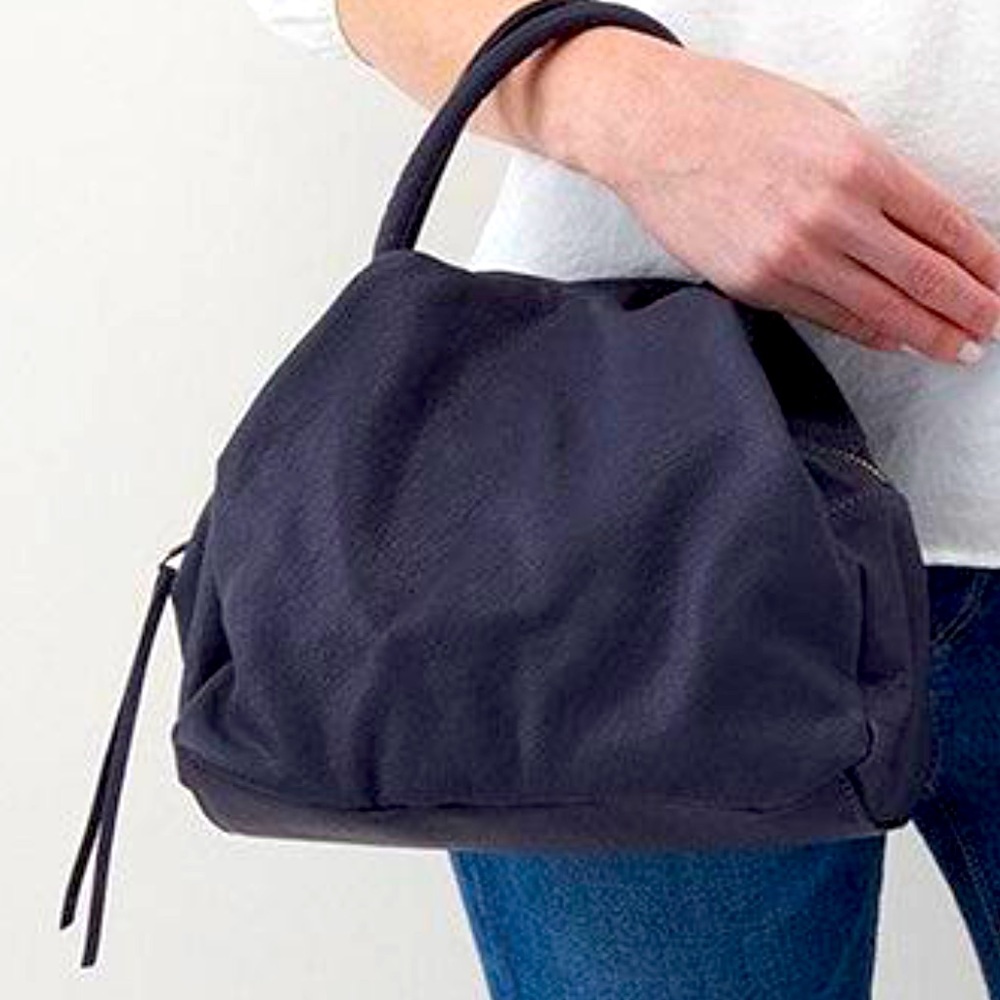 Hobo NWOT Darling Navy Soft Hide Slouch Mini Satchel w/ Brushed Brass Hardware